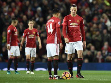 Premier League: Manchester United aim to kick start revival at struggling Everton