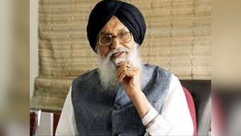 Parkash Singh Badal accuses Congress of 'implicating' SAD workers in false cases