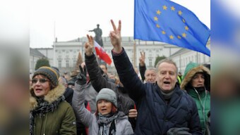 Poland: New anti-government demonstrations after Parliament blockade