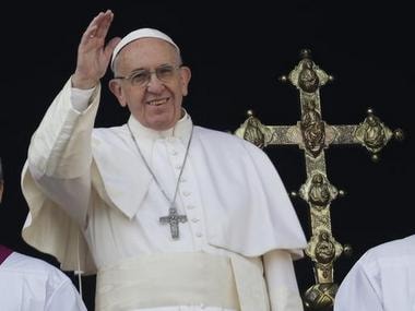 Pope Francis wishes peace, strength to terror victims in Christmas message