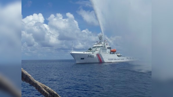 US warship sailing close to South China Sea severely disrupts negotiations, warns China