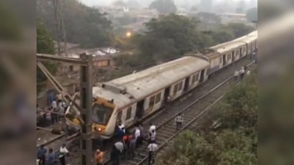 Kurla-Ambernath train derails near Kalyan, no reports of injury