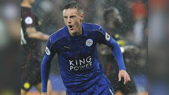 Premier League roundup: Jamie Vardy hattrick sinks Manchester City; Arsenal beat Stoke City