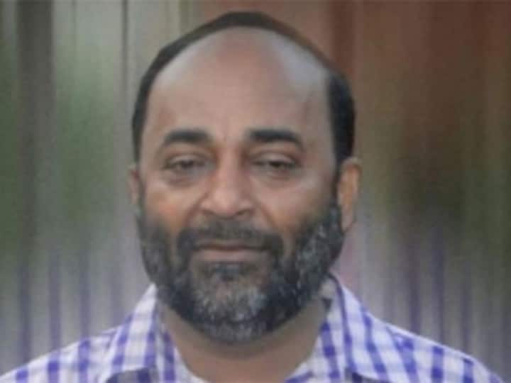 Goa BJP chief Vinay Tendulkar claims 10 Congress MLAs keen on joining saffron party were turned away