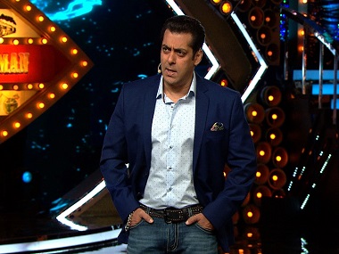 Bigg Boss 10, Weekend Ka Vaar, Episode 63, 17 December 2016: Salman slams Gaurav Bigg Boss 10, Weekend Ka Vaar, Episode 63, 17 December 2016: Salman slams Gaurav