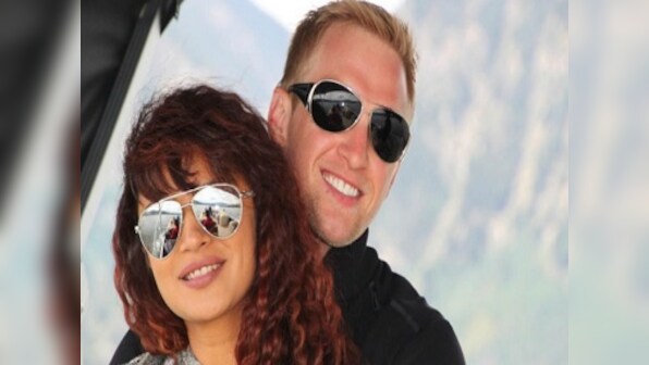 Aashka Goradia gets engaged to American boyfriend Brent Goble on Christmas Eve