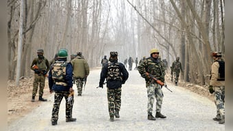 Anantnag encounter: Kashmir civilians' efforts to assist militants are severely hampering security ops
