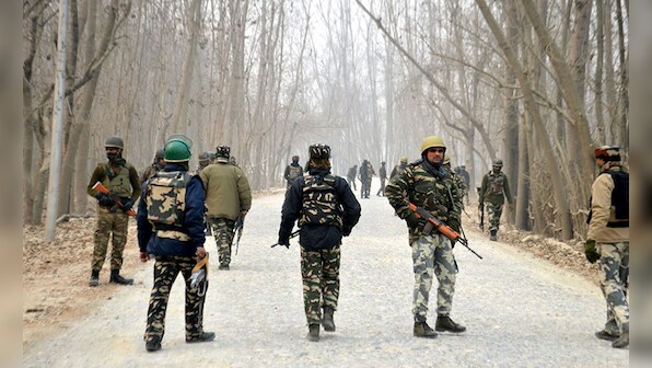Anantnag encounter: Kashmir civilians' efforts to assist militants are severely hampering security ops
