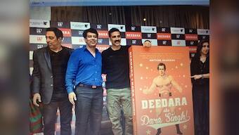 Akshay Kumar launches Dara Singh's biography Deedara on the wrestler's 88th birthday