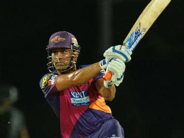 IPL 10: MS Dhoni may wield coloured bat after Chris Gayle, Andre Russell set trend in BBL
