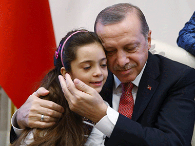 7-yr-old Syrian blogger Bana Alabed, the voice of Aleppo, meets Turkish President Erdogan 7-yr-old Syrian blogger Bana Alabed, the voice of Aleppo, meets Turkish President Erdogan
