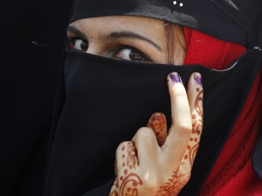Don't deny students, candidates right to wear hijab, carry kirpan: Delhi minorities body tells govt departments Don't deny students, candidates right to wear hijab, carry kirpan: Delhi minorities body tells govt departments