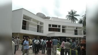 Jayalalithaa's assets: Without a will is a property war worth crores now in the offing?