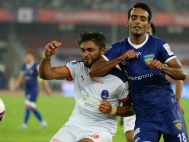 Harmanjot Khabra (R) vie for the ball with Anas Edathodika during an ISL clash last year. AFP