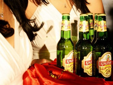 Ban sale of liquor on all National, State Highways from 1 April: Supreme Court