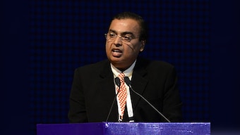 Reliance Jio extends welcome offer until March 31; thrust on Jio Money for digital play