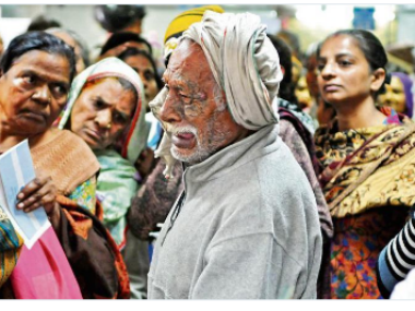 Real face of demonetisation? Veteran armyman Nand Lal's heartbreak goes viral Real face of demonetisation? Veteran armyman Nand Lal's heartbreak goes viral