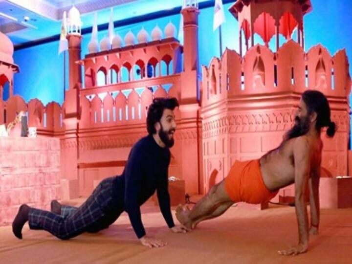 Watch: Ranveer Singh and Baba Ramdev's dance-off is the perfect way to start a dull weekday