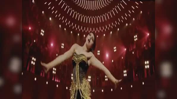 Haseeno Ka Deewana teaser: Urvashi Rautela features in this reprise of Yaarana song, in Kaabil