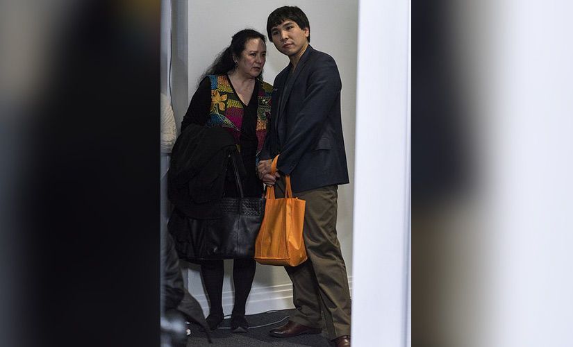 Lotis Key, Wesley's foster mother, ensures that he makes the best possible use of the money that he has earned. (image courtesy of Lennart Ootes)