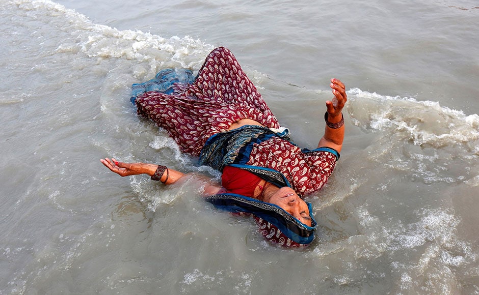 A Hindu pilgrim takes a dip in the Ganges river ahead of the one-day festival of Makar Sankranti, at Sagar Island, in Kolkataon 13 January, 2017. Reuters A Hindu pilgrim takes a dip in the Ganges river ahead of the one-day festival of Makar Sankranti, at Sagar Island, in Kolkataon 13 January, 2017. Reuters