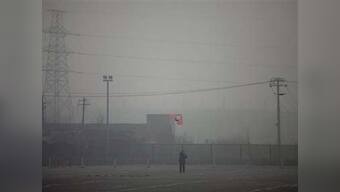 Smog pushes Beijing residents to innovate for the world