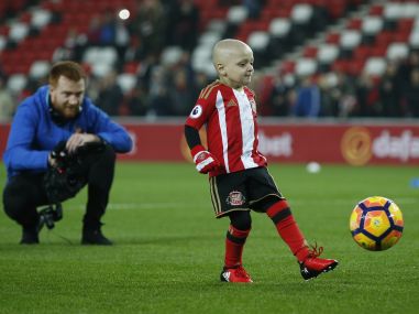 Watch: Bradley Lowery, terminally ill five-year-old Sunderland fan, wins goal of the month Watch: Bradley Lowery, terminally ill five-year-old Sunderland fan, wins goal of the month
