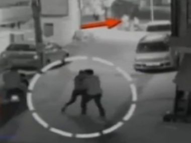 Bengaluru molestation: This video of a woman being molested should make you look inwards Bengaluru molestation: This video of a woman being molested should make you look inwards