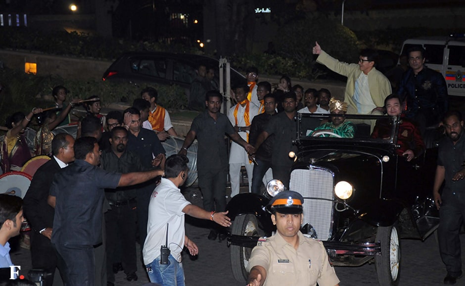 Jackie Chan arrived in his hotel in a vintage car, accompanied by Sonu Sood. Firstpost/Sachin Gokhale Jackie Chan arrived in his hotel in a vintage car, accompanied by Sonu Sood. Firstpost/Sachin Gokhale