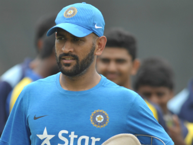 MS Dhoni alleges misuse of name by mobile company MS Dhoni alleges misuse of name by mobile company