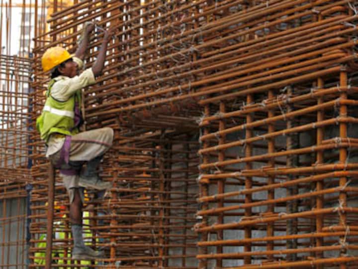 GST rollout: Govt warns builders not to force buyers to pay entire amount before 1 July