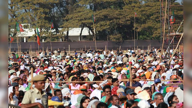 PM Modi, Parrikar address rally in Panaji; promise to boost tourism in ...