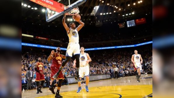 NBA: Golden State Warriors make statement win, crush Cleveland Cavaliers with team work