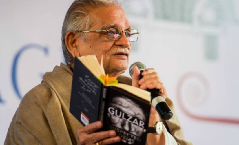 Gulzar at the Jaipur Literature Festival. Instagram @jaipurlitfest