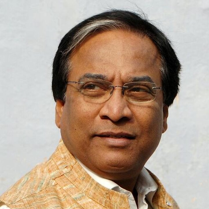 BJP's West Bengal vice-president Jayprakash Majumdar held for taking money from SSC candidates
