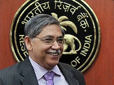 Exclusive: Talk of cashless economy ‘unreal’, agenda of MNCs, says former RBI dy gov KC Chakrabarty Exclusive: Talk of cashless economy ‘unreal’, agenda of MNCs, says former RBI dy gov KC Chakrabarty