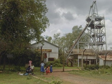 Govt mulls reviving colonial-era gold mines with $2 billion reserves; appoints SBI Cap as assessee Govt mulls reviving colonial-era gold mines with $2 billion reserves; appoints SBI Cap as assessee