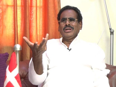 VK Sasikala's husband M Natarajan dies of chest infection in Chennai hospital; final rites to be conducted in Thanjavur VK Sasikala's husband M Natarajan dies of chest infection in Chennai hospital; final rites to be conducted in Thanjavur