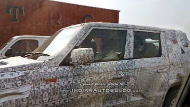 Spied: Mahindra TUV 500 (300XL) spotted testing in Surat