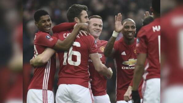 FA Cup: Manchester United cruise past Reading as Wayne Rooney equals Bobby Charlton's scoring record