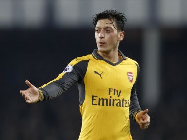 Premier League: Arsenal are defensively better without Alexis Sanchez and Mesut Ozil, says Martin Keown Premier League: Arsenal are defensively better without Alexis Sanchez and Mesut Ozil, says Martin Keown
