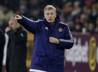 Premier League: Sunderland boss David Moyes complains about lack of options Premier League: Sunderland boss David Moyes complains about lack of options