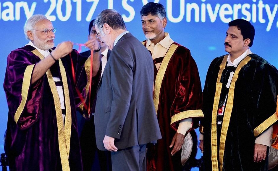 PM Modi said that establishing professionally managed large regional centers with high value scientific equipment in PPP mode should also be examined. PTI PM Modi said that establishing professionally managed large regional centers with high value scientific equipment in PPP mode should also be examined. PTI