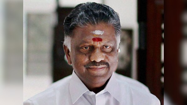 Outgoing TN CM O Panneerselvam openly rebels against Sasikala; says will take back resignation if people want