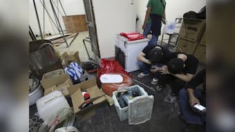 Suspected rebels storm Philippine jail, 132 inmates escape