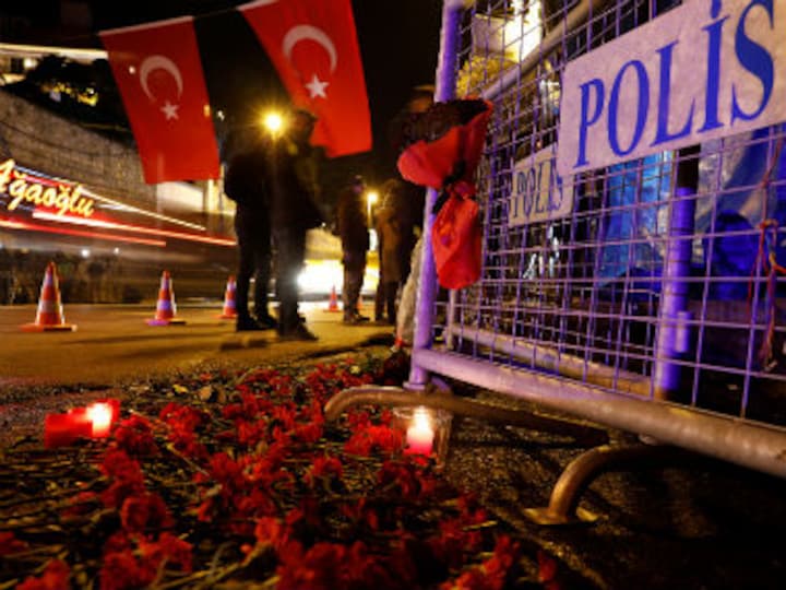Turkish authorities suspect Islamic State behind attack on Istanbul nightclub that killed 39 people