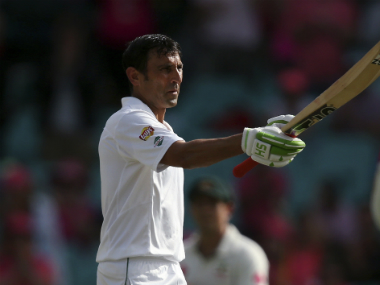 Younis Khan's entry into 10,000-run club puts him on par with cricket's all-time greats Younis Khan's entry into 10,000-run club puts him on par with cricket's all-time greats