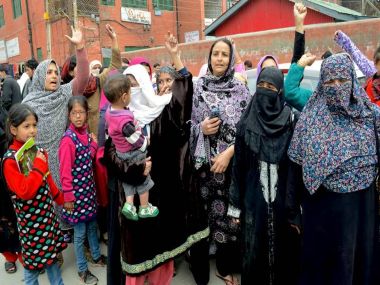 Kashmir: 377 ex-militants returned from Pakistan via Nepal, Bangladesh since 2010 Kashmir: 377 ex-militants returned from Pakistan via Nepal, Bangladesh since 2010