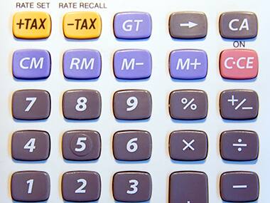 Government may slash personal income tax rate in this budget to offset demonetisation pain