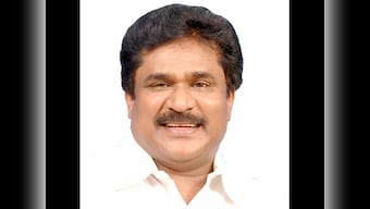 Exclusive: TN Cong president Thirunavukkarasar dismisses talk of supporting either Sasikala or OPS